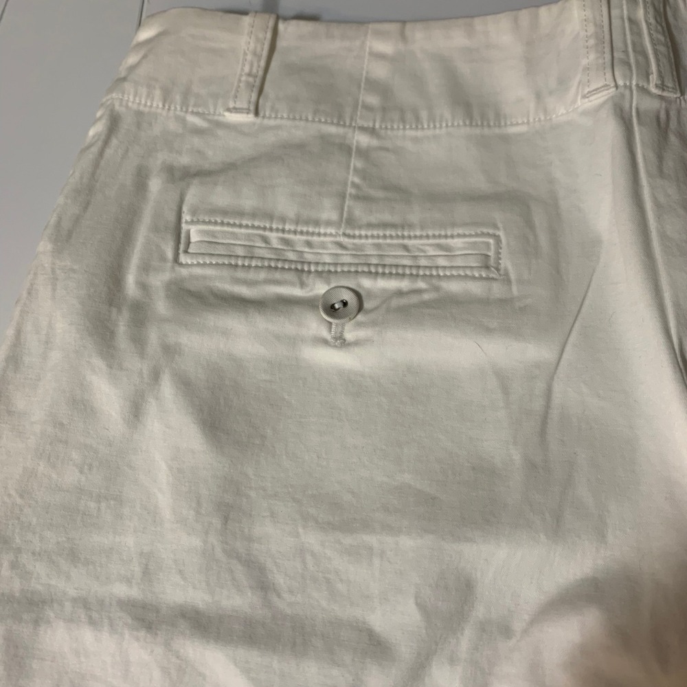 NWT Talbots Chino Shorts 10 White Cotton Clean Girl Flat Front Preppy Classic - Picture 7 of 12